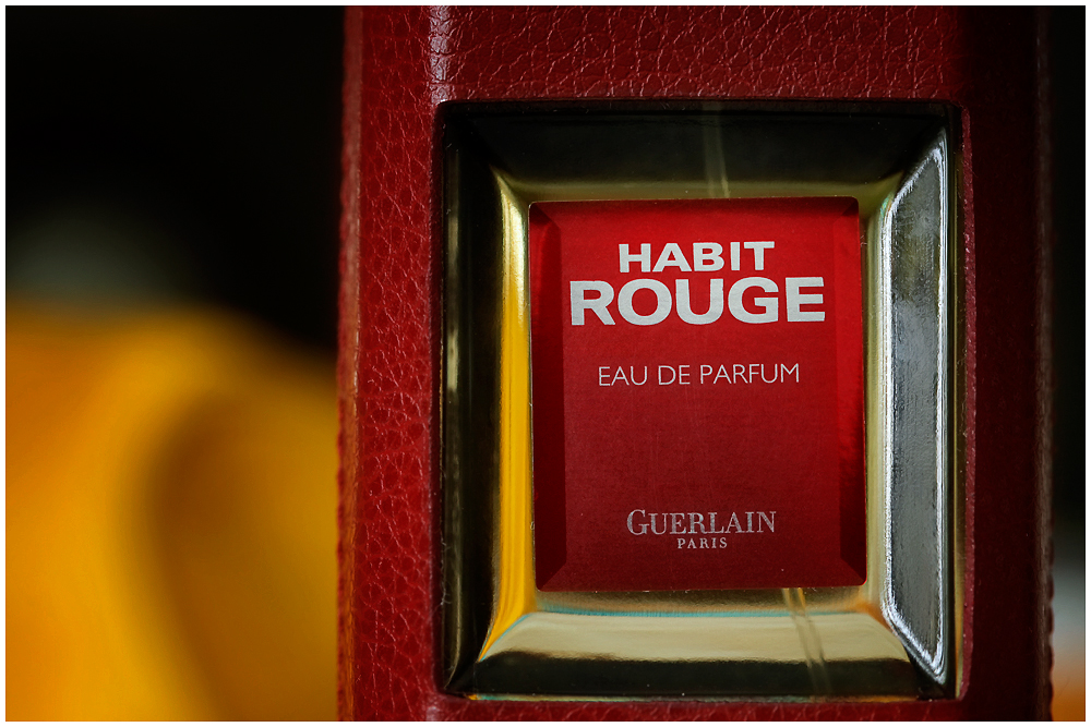 habitrouge.jpg